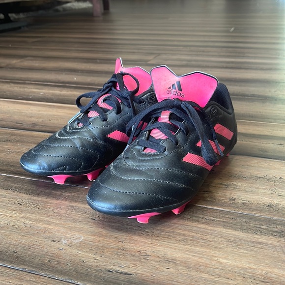 adidas Other - Adidas Youth outdoor soccer cleats.